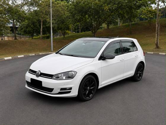 VOLKSWAGEN GOLF 1.4 TSI COMFORTLINE 16V GASOLINA 4P AUTOMÁTICO